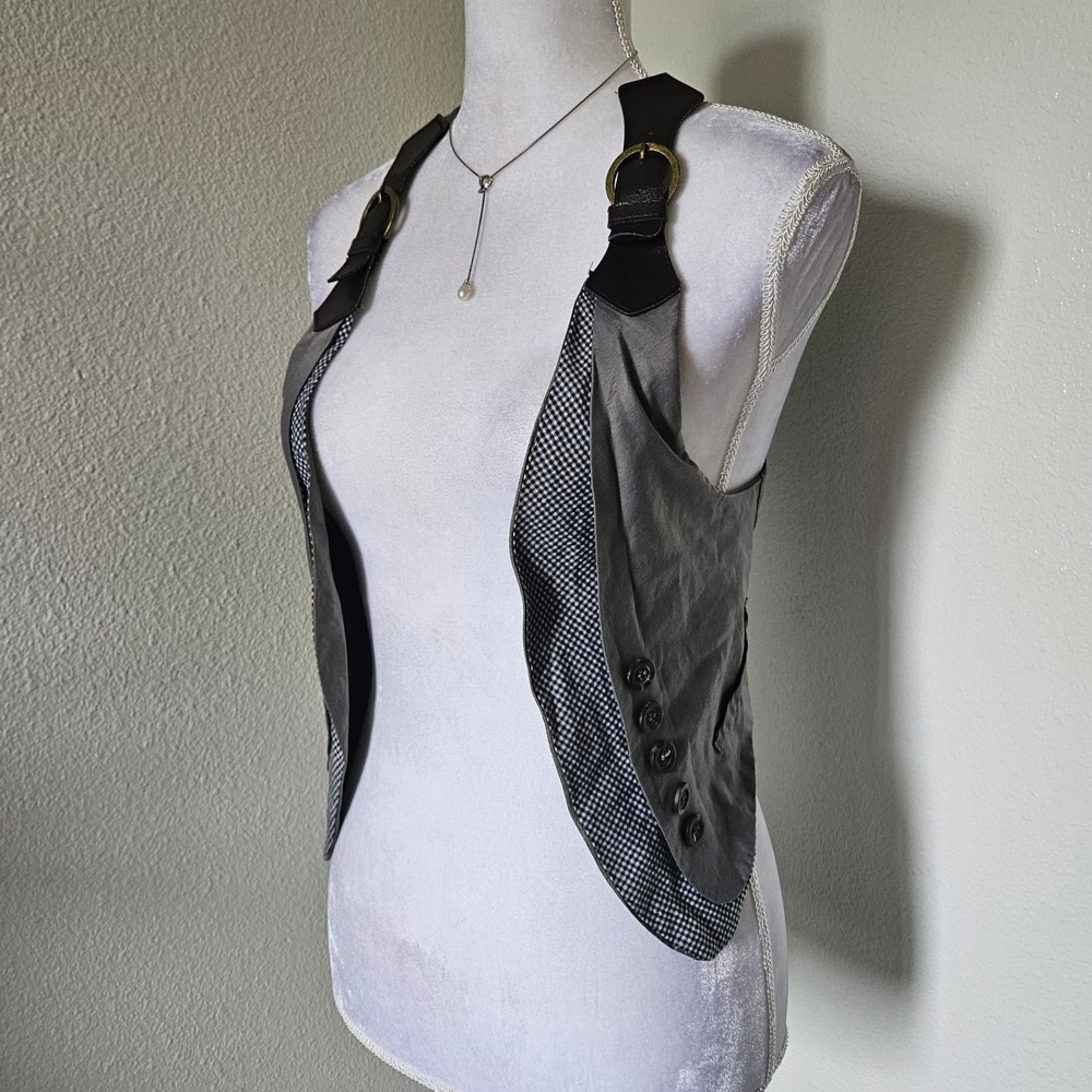 Charlotte Russe Gray Cropped Racerback Vest Buckle Straps Houndstooth